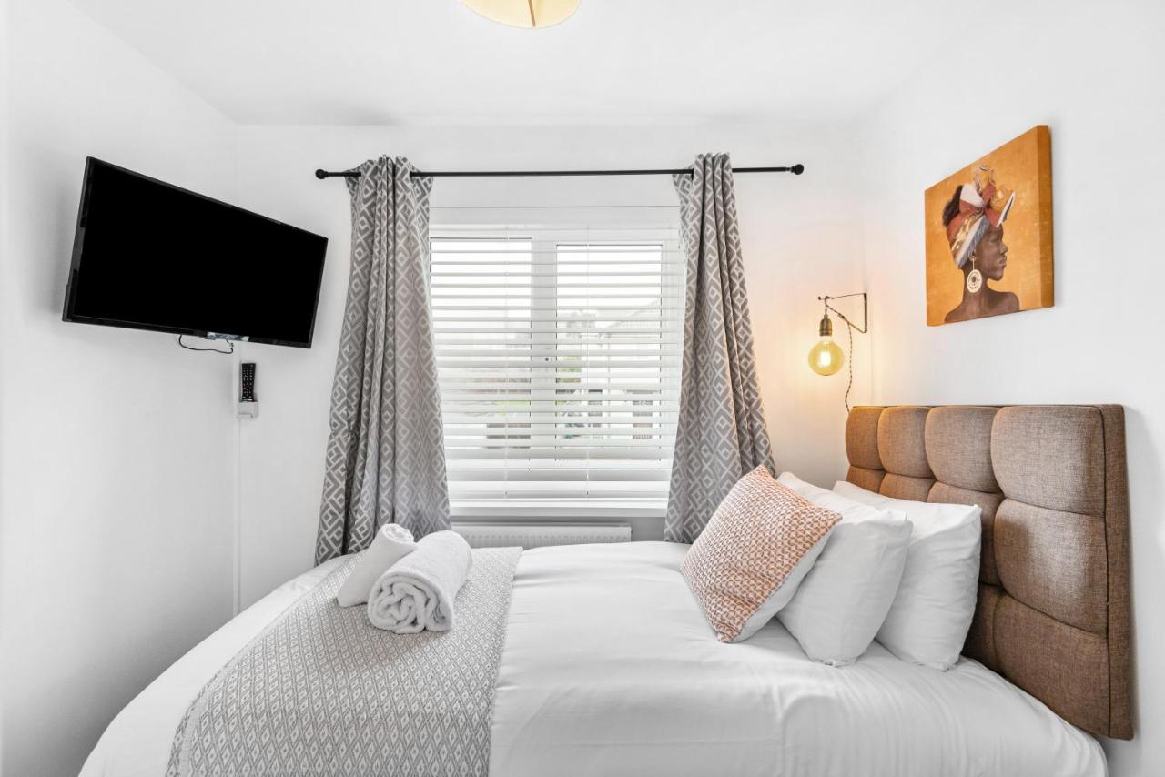 Off Road Parking, Garden, Smart Tv'S In All Rooms! Morriston Esterno foto