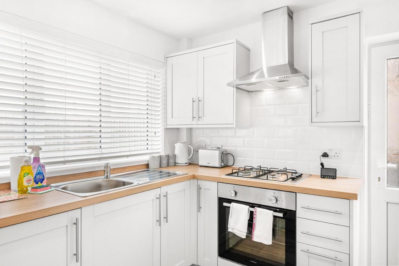 Off Road Parking, Garden, Smart Tv'S In All Rooms! Morriston Esterno foto